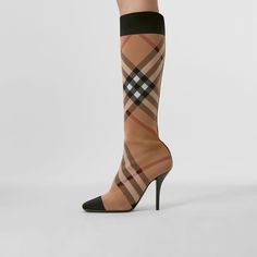 Burberry Boots Women, Burberry Women Outfits, Burberry Boots Outfit, Brown Heeled Boots With Rubber Sole For Fall, Brown Leather Sole Knee-high Winter Boots, Luxury Boots With Reinforced Heel For Fall, Leather Rain Boots For Fall, Luxury Brown Boots For Winter, Luxury Brown Winter Boots