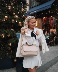 Christmas Outfits in London 5 Red Beret, Zara Bag, White Pleated Skirt