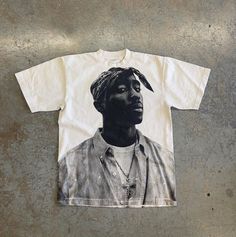 Celebrity Graphic Tees, Celebrity Shirts, Tupac T Shirt, Streetwear Graphic Tee, Streetwear T Shirt, Shirt Design Inspiration, Street Fashion Men Streetwear, Tupac Shakur, Tee Shirt Designs