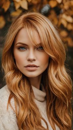 Side-Swept Bangs for Blondes with Copper Highlights Blonde With Side Bangs, Fall Hair Colors For Blondes, Hair Colors For Blondes, Hair Color Guide, Hair Today Gone Tomorrow, Hair Styels, Strawberry Blonde Hair Color, Copper Blonde, Tousled Bob