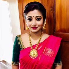 Pink Mysore Silk Saree, Mysore Silk Saree Blouse Designs, Contrast Blouse Designs, Saree Reference, Simple Bridal Look, Uniform Saree, Kanchi Sarees, Blouse Designs High Neck