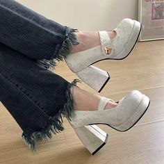 LBSFY - Mary Jane Women High Heels Shoes Shallow Dress Lolita Fashion Luxury Shoes 2024 Designer Spring Chunky Pumps Female Zapatillas Chunky Pumps, Korean Shoes, Beaded Shoes, Women High Heels, Mid Heel Shoes, Womens Mary Janes, Loafer Slippers, High Heels Shoes, Mary Jane Shoes Womens