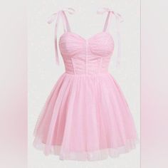 Cute Sweet 16 Outfits, Hoco Dresses Modest, Grade Dresses, Light Pink Dress Short, Pink Princess Costume, Tulle Prom Dress Short, Pink Hoco Dress, Pink Hoco Dresses