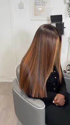 Honey Blonde Balayage On Dark Hair Black Women, Hair Colorful, Sew In Hairstyles, Dyed Hair Inspiration, Long Hair Color, Pretty Hair Color