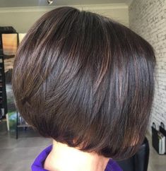 Short haircuts that are stop-you-in-your-tracks gorgeous Hairstyles Bob Short, Shorter Haircuts, Bob Balayage, Blonde Balayage Bob, Kort Bob, Brown Bob, Haircut Tip, Brunette Bob, Layered Bob Short