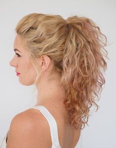 37 Ponytail Hairstyles Perfect For Upping Your Hair Game In 2023 Wavy Hair Ponytail Natural, Curly Wedding Ponytail, Ponytails For Curly Hair, Natural Curly Ponytail, Curly Hair Ponytail Styles, Smeared Lipstick, Long Curly Ponytail, Ponytail Ideas