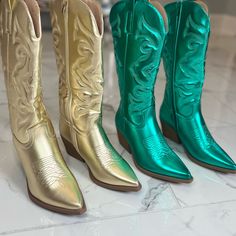 Western Cowboy Boots Metallic Gold & Teal/ Green Rum True To Size All Items Come Straight From Store!! Green Metallic Cowboy Boots, Summer Green Boots With Round Toe, Green Round Toe Summer Boots, Green Western Boots With Pointed Toe, Green Casual Boots With Snip Toe, Green Pointed Toe Western Boots, Green Snip Toe Boots For Spring, Casual Green Boots With Snip Toe, Metallic Cowboy Boots