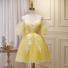 Yellow party dress,cute homecoming dress, spaghetti strap dream dress,fairy evening dressMaterial:tulleColor:as picture or custom colorNeckline:spaghetti strapBack details:bandageStyle:cuteDress type: A-line&ltp&gtFeatures:lace&lt/p&gt&ltbr/&gt&ltp&gtCustomized service and Rush order are available.&lt/p&gt&ltbr/&gt&ltp&gtThis dress could be custom made, there are no extra cost to do custom size and color.&lt/p&gt&ltbr/&gt&ltp&gtPlease leave your phone number for shipping when you order the dress Yellow Graduation Dress, Short Princess Dress, Short Yellow Dress, Teal Cocktail Dress, Short Puffy Sleeves, Fancy Short Dresses, Sweep Train Prom Dress, Dama Dresses, Tulle Material