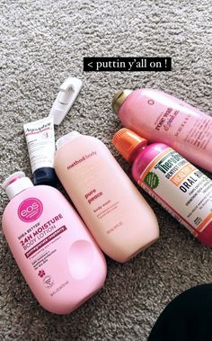 How To Smell Fresh, Good Hygiene Aesthetic, Good Hygiene Products, Down There Care, Dry Skin Body Wash, Girly Items, Beauty Blogging, Body Hygiene, Hygiene Care