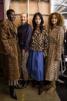 Stylist's top tips on how to wear leopard print for every occasion, including leopard print jeans, skirts, shirts and coats. Print Maxi Dresses, Leopard Print Jeans, Leopard Print Maxi Dress, Leopard Coat, Leopard Print Heels, Print Jeans, Printed Jeans, Fashion Stylist