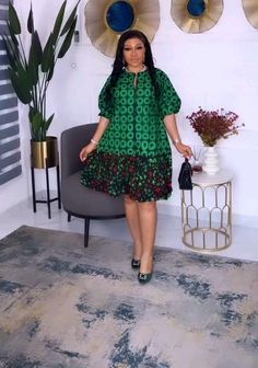 Stunning Dresses Short, Simple Dress Styles, Boubou Styles For Women, Fancy Short Dresses, Classy Short Dresses, African Fabric Dress, 2piece Outfits, African Print Dress Ankara, Short African Dresses