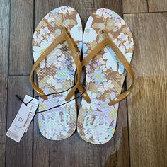 Never Worn Flip Flops, Tags Still On Them, Size 8, Beach Wear, Flip Flops, Sandals, Vacation, Flowers, Cute, Gap Sandals Vacation, Flowers Cute, Gap Shoes, Beach Wears, Beach Wear, Golden Brown, Brown Gold, Natural Color, Women's Shoes Sandals