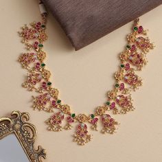 Luxury Multicolor Temple Necklace With Cutdana, Poosalu Necklace, Necklace Set Indian Bridal Jewelry, Event Attire, Jadau Necklace, Neck Pieces Jewelry, Antique Necklaces Design, Indian Bridal Jewelry Sets, Fancy Jewelry Necklace