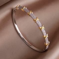 41136153952279 Snake Bangle, Copper Bracelets, Leg Chain, Women Bracelets, Luxe Jewelry, Jewelry Elegant, Golden Jewelry, Crystal Bangle, Functional Fashion