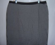 "Vintage Talbots black and white houndstooth print knit skirt.  Deadstock.  Never worn.  Original tag still attached.  Women's size 14W PLUS.  Measurements:  waist-40\", hips-48\", length-24\".  Back zip.  70% cotton, 28% polyester, 2% spandex." Hounds Tooth, White Houndstooth, Knit Skirt, Womens Skirt, Womens Sizes, Black White, Spandex, Black And White, Skirt