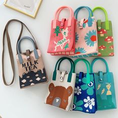 SPECIFICATIONSMaterial: Straw and PolyesterSize: 21*7*15 cmType1: Ladies handbagType2: Beach shoulder bagBrand Name: ISKYBOBExterior: noneModel Number: HandbagsShape: Casual ToteNumber of Handles/Straps: SingleStyle: fashionPlace Of Origin: ZHE JIANG ?ProvincePlace Of Origin: ZHE JIANG ProvinceOrigin: Mainland ChinaOccasion: VersatilePattern Type: SolidLining Material: POLYESTERHandbags Type: Shoulder BagsMain Material: POLYESTERClosure Type: zipperCN: ZhejiangTypes of bags: Shoulder & HandbagsGender: WOMENHardness: HARDChoice: yessemi_Choice: yes Purse Design, Retro Purse, Fashion Geometric, Cell Phone Bag, Cute Handbags, Small Tote Bag, Wide Stripes, Wedding Bag, Mobile Phone Bag