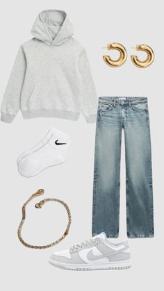 #outfitinspo #casual Clean Aesthetic Outfit, Basic Outfits Winter, Everyday School Outfits, Ugly Outfits, Cute Modest Outfits, Stockholm Style, Clean Aesthetic