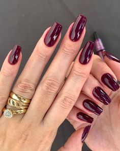 Dark Colours Nails, Burgundy Gradient Nails, Dark Red Tapered Square Nails, Wine Berry Nails, Umber Nails, Dark Coffin Nail Ideas, Maroon Nails Fall, Merlot Nails, Classy Nail Ideas