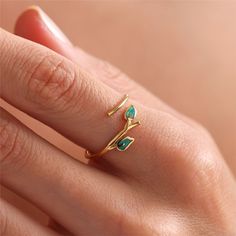 O R I G I N A L ∙ ⚘ ∙ D E S I G N ∙ ⚘ ∙ I V Y ∙ ⚘ ∙ R I N G Enhance your style with our exquisite Original Design Ivy Ring. This elegant and unique ring features a natural design with delicate green leaves, adding a touch of nature-inspired beauty to any look. Perfectly balanced for both everyday wear and special occasions, it brings a subtle yet captivating charm to your ensemble. The distinctive design with green leaves makes it a versatile accessory for any setting, from sporty to chic.♡ * Ma Fine Jewelry Flower Ring For May Birthstone, Rose Gold Emerald Open Ring Gift, Fine Jewelry Rose Gold Emerald Ring For Gift, Rose Gold Emerald Ring Gift, Rose Gold Emerald Ring For Gift, Fine Jewelry, Adjustable Gold Emerald Ring As Gift, Adjustable Gold Emerald Ring Gift, Rose Gold Emerald Ring Birthstone Gift, Nature-inspired Rose Gold Flower Ring As Gift