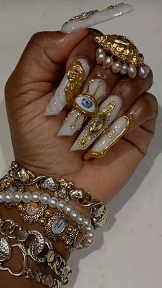 Eyes On Nails Art Designs, Gold With White Nails, Nail Art Maximalist, Gold Vibes Aesthetic, White Nails And Gold, Third Eye Nails, Gold And White Acrylic Nails, Nails Spiritual, Spiritual Nails Designs