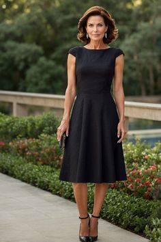 Discover black outfits every woman over 50 will love. These styles include versatile pieces for every season, providing chic looks that are easy to mix and match. Look and feel fabulous with these must-have outfits. #LoveYourLook #50PlusFashion #BlackStyleEssentials Mix N Match, Every Woman, Over 50, Must Haves