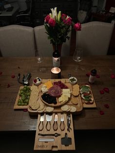 Charcuterie board. Date night. Dim light. Flowers. Wine bottle Charcuterie Board Date Night, Charcuterie Board Date, Date Night Charcuterie Board, Board Night, Sleep Gifts, Food Receipt, Date Night Ideas, Wine Opener, Easy Food