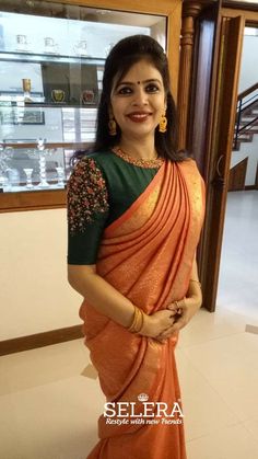 Divya Bharathi, Saree Ceremony, Maggam Blouse, Silk Saree Blouse Designs Patterns, Cotton Blouse Design, Saree Blouse Neck Designs, New Saree Blouse Designs, Maggam Works