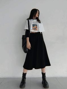 Concert Outfit Skirt, Rok Outfit, Mode Ulzzang, Neue Outfits, Foto Poses, Mode Inspo, 가을 패션, Korean Street Fashion, Korean Outfits