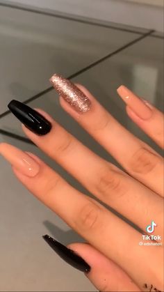 Pointed Nails, Types Of Nails, Artificial Nails, Long Acrylic Nails, Nude Nails, White Nails