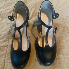 These Journey Collection Shoes Were Worn Once For A Gala And Then Never Used Again. They Are In Great Condition, Relatively Comfortable, With A Good Chunky High Heel. Would Be Great For 1930s-1940s Era Cosplay Or Work Great With Modern Styles! Mary Jane T-strap Heels With Buckle Closure, Chic Mary Janes With Heel Loop And Round Toe, Medium Width Round Toe Mary Janes For Evening, Evening Mary Janes With Heel Strap And Round Toe, Black T-strap Heels For Spring, Evening Mary Janes With 4-inch Heel And Round Toe, Evening Mary Janes With 4-inch Heel, Formal Mary Jane T-strap Heels, Chic Party Mary Janes With Almond Toe