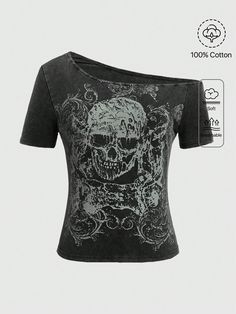 Camiseta de mujer con cuello asimétrico y patrón de calavera, para la escuela Negro Casual  manga corta Tela Halloween  Estiramiento medio  Women Clothing, size features are:Bust: ,Length: ,Sleeve Length: Grunge Off The Shoulder Top, Alt Shirts, Alt Style Outfit, Skull Clothes, Grunge Shirts, Emo Shirts, Y2k Shirts, Silly Clothes, Punk Woman