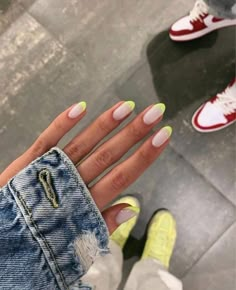 Almond Nails Designs, Thanksgiving Nails, Neon Nails, Beach Nails, Yellow Nails, Chic Nails, French Tip Nails