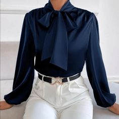 Bishop Sleeve. *Tiny Snag On Front* Office Tops Blouses, Bishop Sleeve Blouse, Blouse Elegant, Lantern Sleeved Blouses, Work Formal, Safety Clothing, Tie Neck Blouse, Moda Plus, Tie Blouse