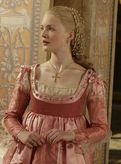 The Borgias - Galleria dei Costumi - Galleria dei costumi Borgias Costumes, Holliday Grainger, Lucrezia Borgia, The Borgias, Period Costumes, Historical Costume, Historical Dresses, Historical Clothing