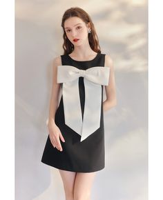 Get 10% off now! Buy big white bow knot black and white dress sleeveless at cheap price online. Free stable shipping and pro custom service since 2009. Elegant Sandals, White Chic, Black N White Dress, White Bow, Lovely Dresses, Gorgeous Dresses, I Dress, Beautiful Dresses, Nice Dresses