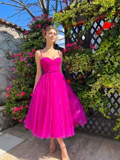 Hot Pink Midi Dress, Pani Puri, Designer Midi Dresses, Tulle Gown, Pink Midi Dress, Glam Dresses, Mode Inspo, Looks Vintage