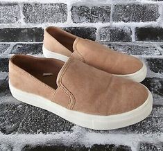 Universal Thread Sneakers, Classic Theme, Pink Blush, Universal Thread, A New Day, New Day, Flat Shoes Women, Blush Pink, Ebay Store