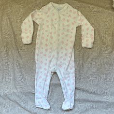 Washed But Never Worn. Whit With Pink Print. Super Soft Cute White Onesie For Bedtime, Cute White Bedtime Onesie, Fitted White Onesie For Bedtime, White Long Sleeve Playwear For Babies, Lauren White, Pink Print, Pink White, Kids Shop, Ralph Lauren