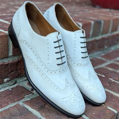 Wingtip Oxford – Michael Darren Shoes Luxury White Wingtip Leather Shoes, Luxury White Lace-up Shoes With Brogue Detailing, White Oxford Shoes, White Dress Shoes Men, Dress Shoes Mens, Quality Leather Boots, Brogues Style, White Dress Shoes, Custom Design Shoes