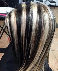 Black Hair With Thick Highlights, Calico Hair Chunky, Medium Chunky Highlights, Chunky Highlights For Dark Brown Hair, Black Hair Chunky Highlights, Chunky Highlights On Black Hair, Dark Hair With Chunky Highlights, Black Hair With Chunky Highlights, Hair With Chunky Highlights