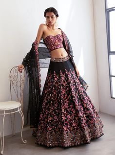 Chamee And Palak - Black Ebony Lehenga Set - INDIASPOPUP.COM Luxury Black Choli With Pallu, Luxury Black Choli With Dupatta, Luxury Black Maxi Lehenga, Lengha Sari, Pakistani Lehenga, Bridal Lengha, Anarkali Lehenga, Bollywood Dress, Lengha Choli