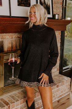 - Stay cozy and chic all season long in this dreamy sweater! With a sleek mock neckline and stylish buttoned sides, it's perfect for adding a touch of casual elegance. Whether you're pairing it with jeans for a laid-back day out or layering it over a skirt for a cute date night look, this sweater is sure to be your new fave! - A mock neckline - Long sleeves with ribbed cuffs - Yellow gold colored ornate buttons - Sides that button beginning under each arm - A relaxed silhouette that ends in a hi Cute Date Night, September Fashion, Cute Date, Concert Fashion, Sweater Jumpsuit, Essential Dress, Teacher Style, Knee High Leather Boots, Mock Neckline