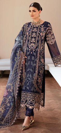 chiffon embroidered with silk trouser  Pakistani dress salwar kameez made on custom order. Pakistani Style, Pakistani Salwar, Salwar Dress, Dress Salwar Kameez, Organza Sleeves, Pakistani Salwar Kameez, Embroidered Chiffon, Pakistani Dress, Chiffon Fashion