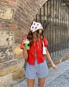 Summer Fits Colorful, Summer Outfits Unique, Colourful Outfits Summer, Colombia Fits, Colorful Outfits Summer, Ootd Red, Colorful Summer Outfits, Mexico Fashion, Spring Summer Fashion Trends