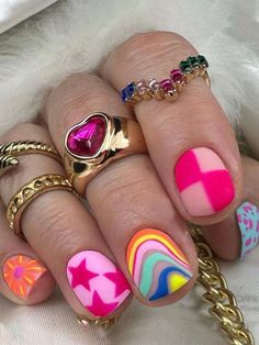 Multicolor  Collar    Uñas 3D Embellished Beach Nail, Nagellack Trends, Tropical Patterns, Summer Manicure, Sandy Shores, Bright Nails, Round Nails, Nail Forms, Nails Summer