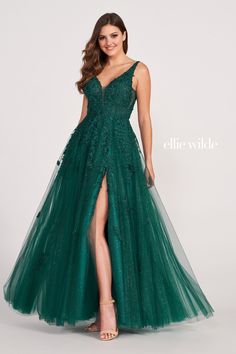 Has pockets? Check! Debs Dresses, Plus Size Sequin Dresses, Prom Inspo, Dress Colors, Formal Dresses With Sleeves, Ellie Wilde, Corset Dress Prom, Prom Ball Gown, Long Sleeve Prom