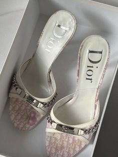 Dior Heels, Pretty Heels, Vintage Heels, Fancy Shoes, Cute Heels, Aesthetic Shoes