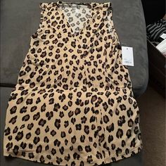 Nwt Cheetah Print Tank Top. Very Stretchy Casual Cheap Leopard Print Tank Top, Casual Leopard Print Sleeveless Tank Top, Fitted Leopard Print Cami Tank Top, Fitted Sleeveless Leopard Print Crop Top, Sleeveless Leopard Print Top With Built-in Bra, Croft & Barrow, Print Tank, Printed Tank Tops, Cheetah Print