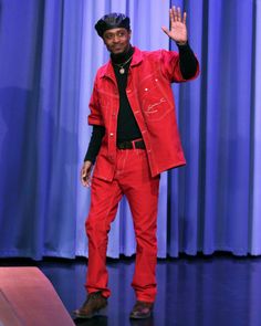 Lakeith Stanfield's Outfit Is a Fully Uncut Gem | GQ Red And Black Outfits, Black Outfit Men, Trendy Boy Outfits, Red Monochrome, Mens Outfit Inspiration, Black Turtleneck, Urban Wear, Best Of The Best, Red Outfit