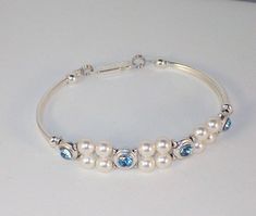 Swarovski Pearl & Crystal Jewelry -  Bracelet - Bride Bridesmaid Maid of Honor Bride Jewelry Pearl, Crystal Jewelry Diy, Jewelry Bride, Silver Jewelry Diy, Bridesmaid Bracelet, Pearl Crystal, Bridal Bracelet, Gift Finder, Bride Jewellery